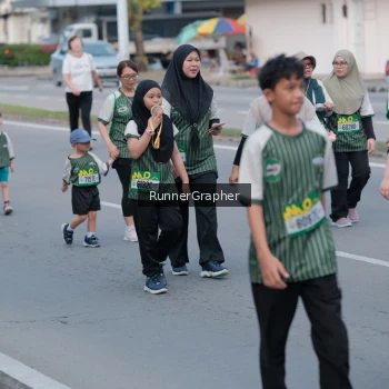 Runner Photo 1458261