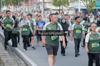 Runner Photo 1458302