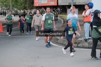 Runner Photo 1458373