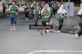 Runner Photo 1458476