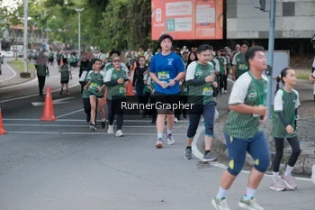 Runner Photo 1458487