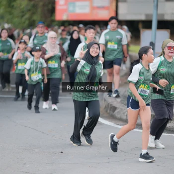 Runner Photo 1458503