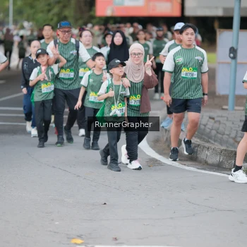 Runner Photo 1458510