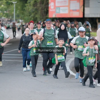 Runner Photo 1458526