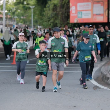 Runner Photo 1458697