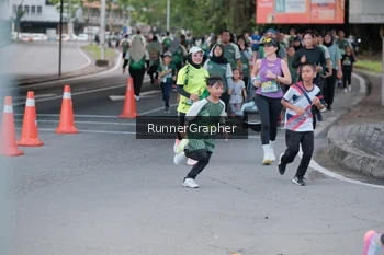 Runner Photo 1458733