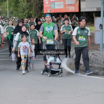 Runner Photo 1458757