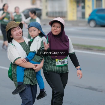 Runner Photo 1458769