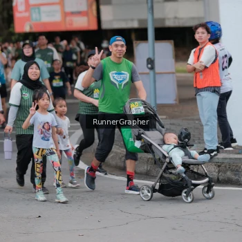 Runner Photo 1458781