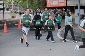 Runner Photo 1458783