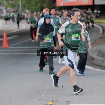 Runner Photo 1458795