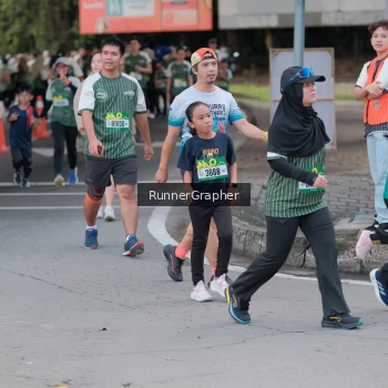 Runner Photo 1458807