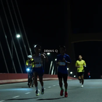 Runner Photo 1459149