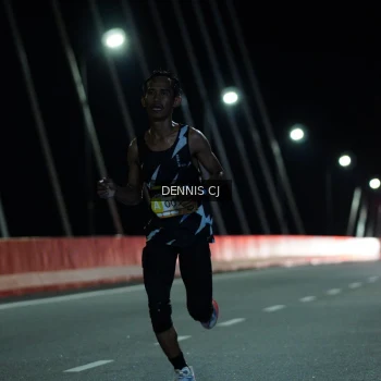 Runner Photo 1459164