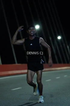 Runner Photo 1459249