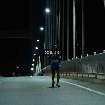 Runner Photo 1459342