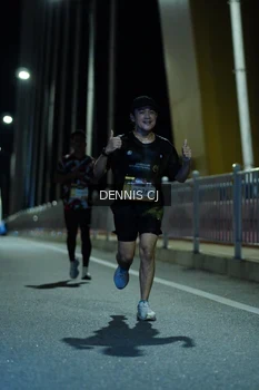 Runner Photo 1459539