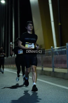 Runner Photo 1459562