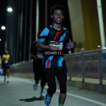 Runner Photo 1459651