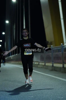 Runner Photo 1459729