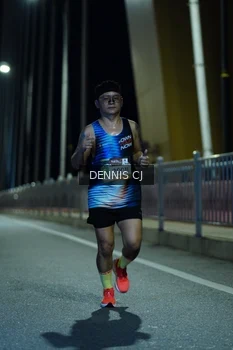 Runner Photo 1459750