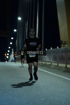 Runner Photo 1459769