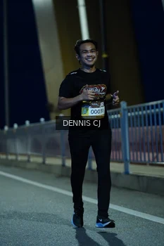 Runner Photo 1459895