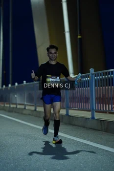 Runner Photo 1459917