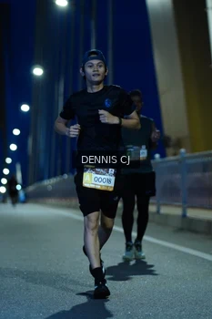 Runner Photo 1459933