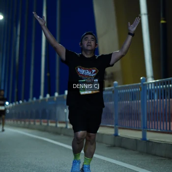 Runner Photo 1459941