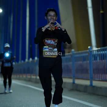 Runner Photo 1459965