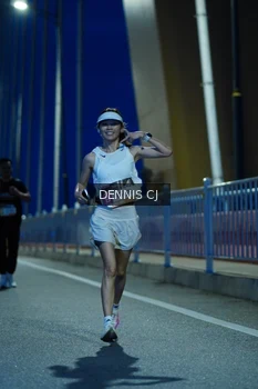 Runner Photo 1459977