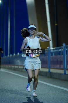 Runner Photo 1459980