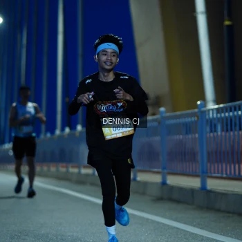 Runner Photo 1459987