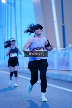 Runner Photo 1460473