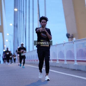 Runner Photo 1460602