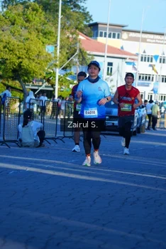 Runner Photo 1470100