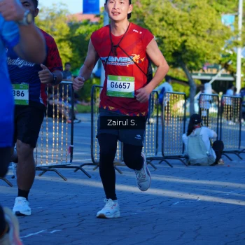 Runner Photo 1470124