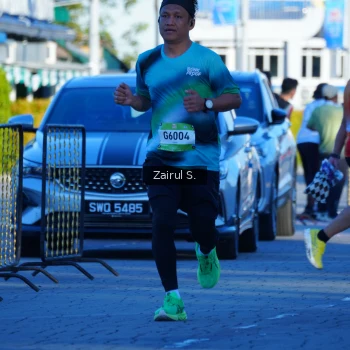 Runner Photo 1470147