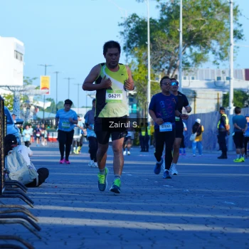 Runner Photo 1470404