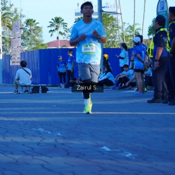 Runner Photo 1470463