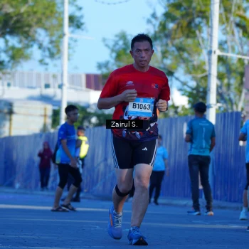 Runner Photo 1470698