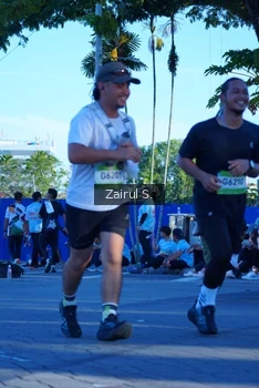 Runner Photo 1470828