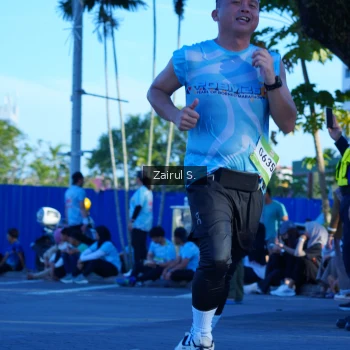 Runner Photo 1470832