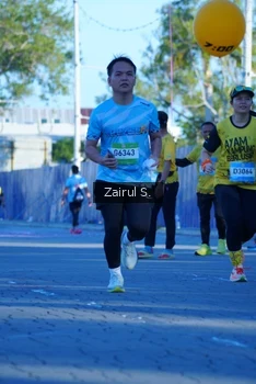 Runner Photo 1470856