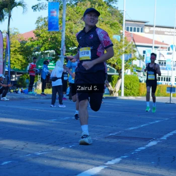 Runner Photo 1470893