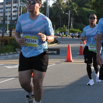 Runner Photo 1473084