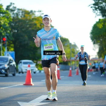 Runner Photo 1473280
