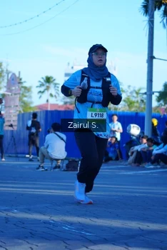 Runner Photo 1473371