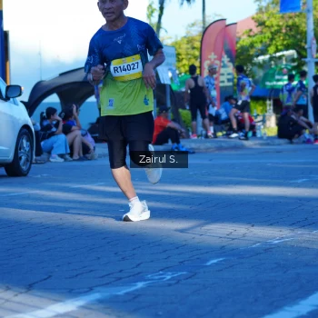 Runner Photo 1473399